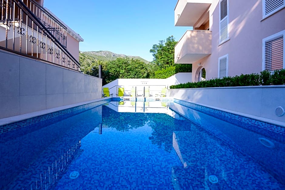 Photo 1 of 23 of Villa Lanterna