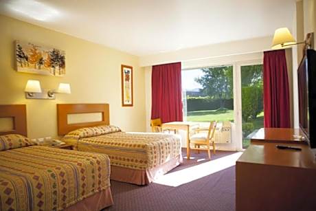 Hotel Paradise Inn
