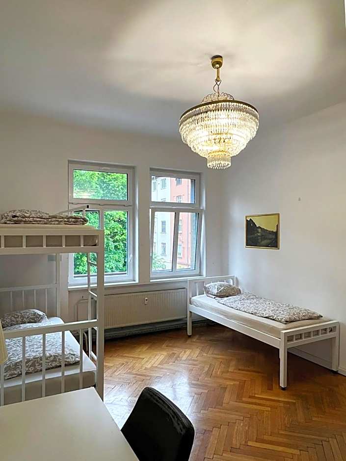 Rooms Miklošičeva
