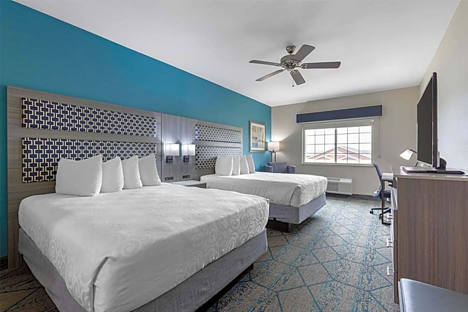 Best Western Plus Wasco Inn & Suites