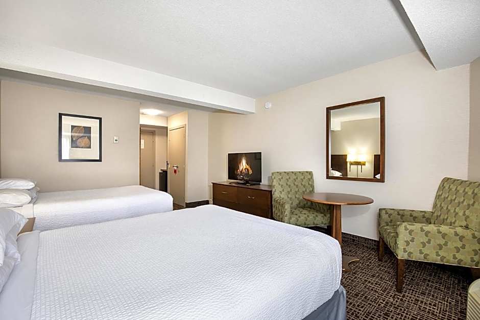 Ramada by Wyndham Kamloops
