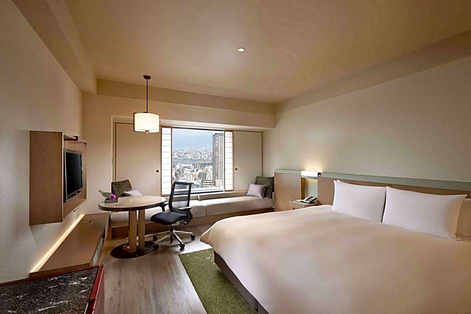 Photo 1 of 1 of Deluxe 2 Beds with Extra Bed, City View