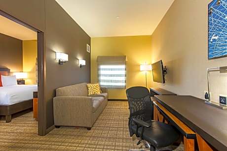 King Suite with Sofa Bed