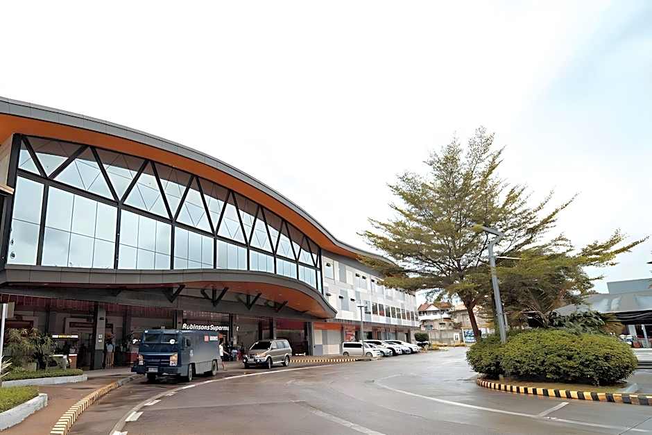 Travelbee Minglanilla Inn