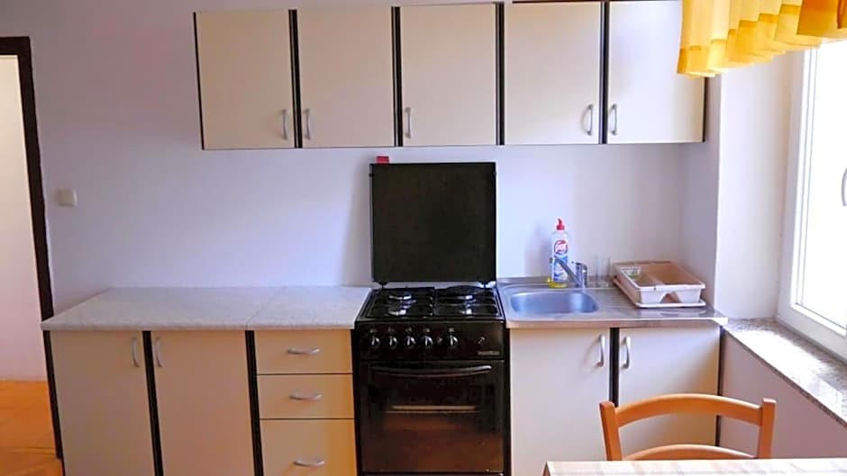 Cozy 1 bedroom apartment with sea view