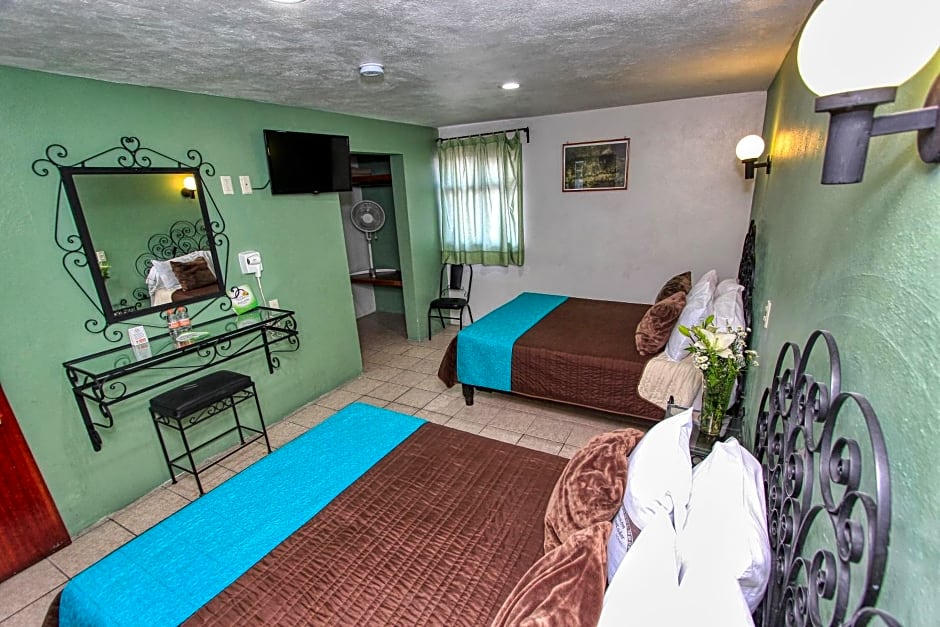 Hotel Mansion del Cantador