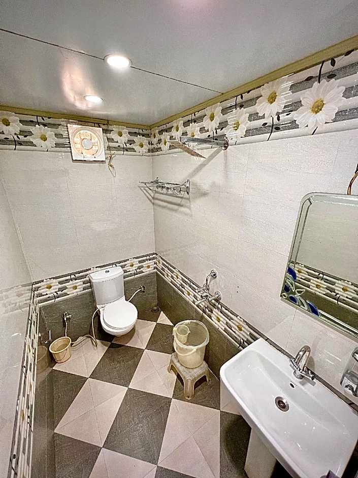 Hotel Samrat International