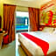Front One Hotel Purwodadi