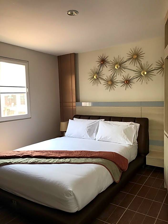 Photo 1 of 5 of VIP Double Room