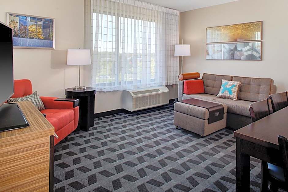 TownePlace Suites by Marriott Detroit Canton