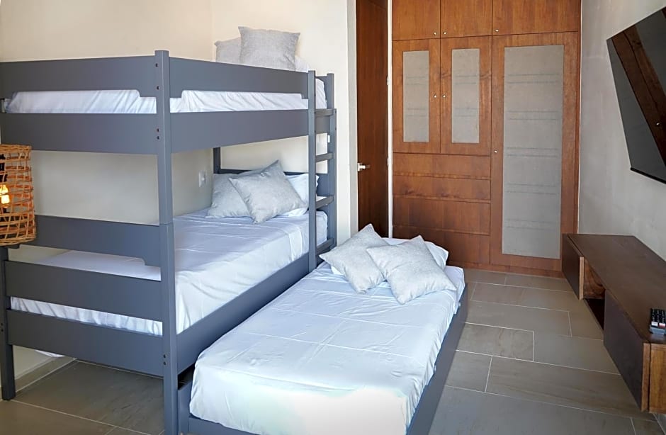 ARUNA TULUM-Luxury Studios & Apartments