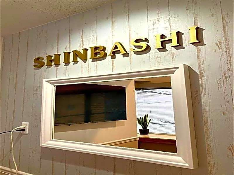 Toranomon Station Bnbplus Capsule Hotel