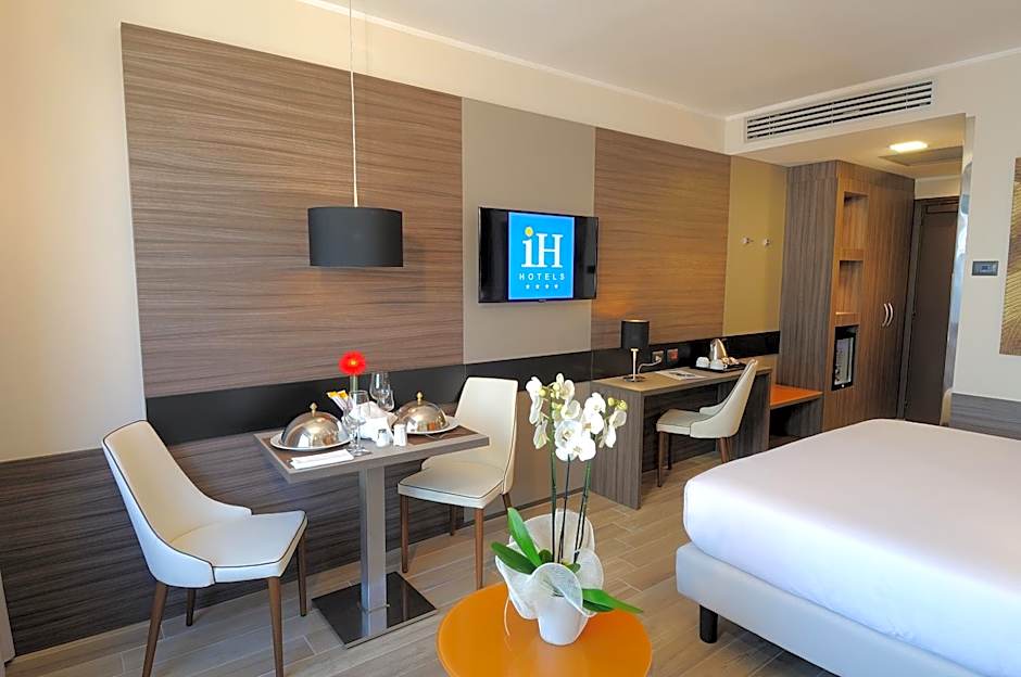 Ih Hotels Milano Lorenteggio