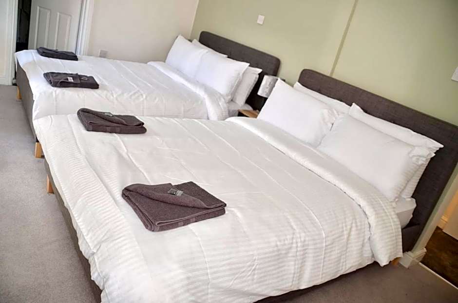 Blok 3 -Jacuzzi Suites, Apartment & Ensuite Rooms