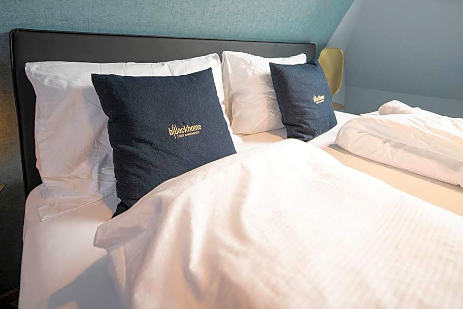 Blackhome Innsbruck City East I contactless check-in