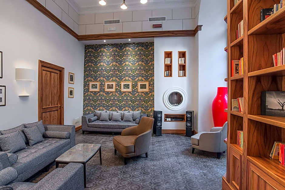 Hotel Damaso