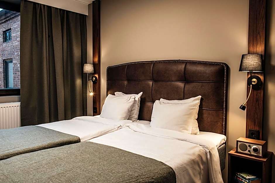 Home Hotel Bristol