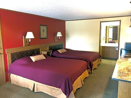 Standard Queen Room with Two Queen Beds