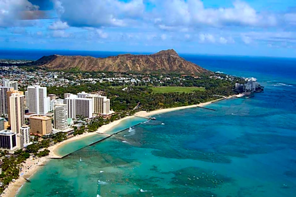 Waikiki Beach Marriott Resort & Spa
