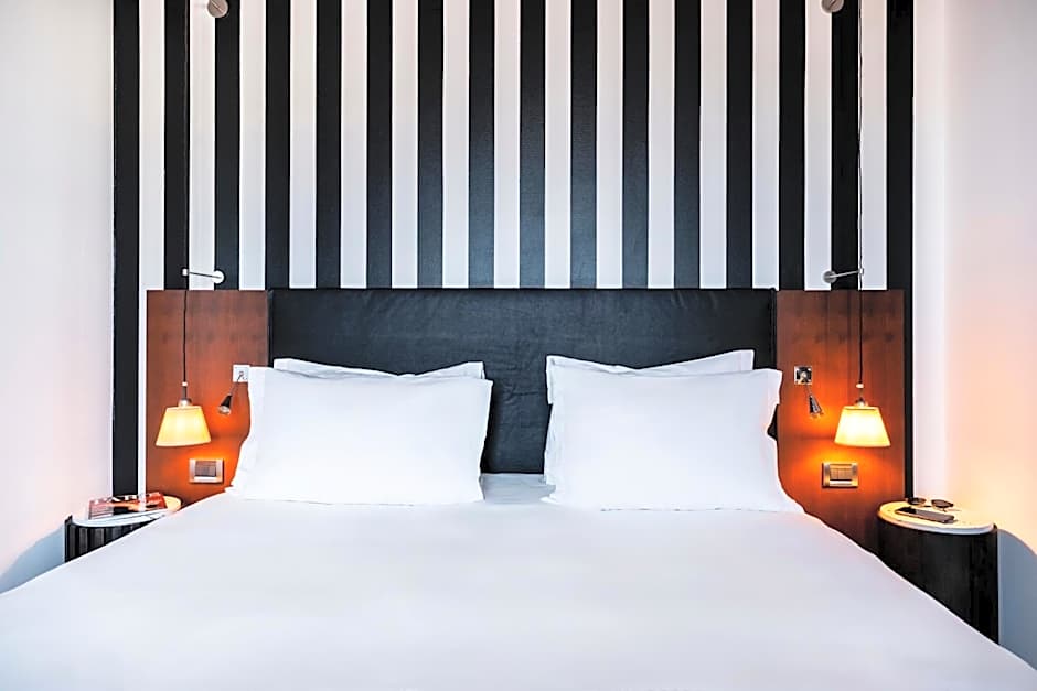 Grand Hôtel Champs-Elysées