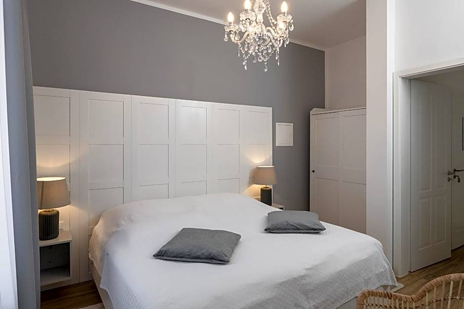 Hotel Markt 5 - inmitten der Lübbecker Altstadt, kostenloser Parkplatz direkt am Hotel