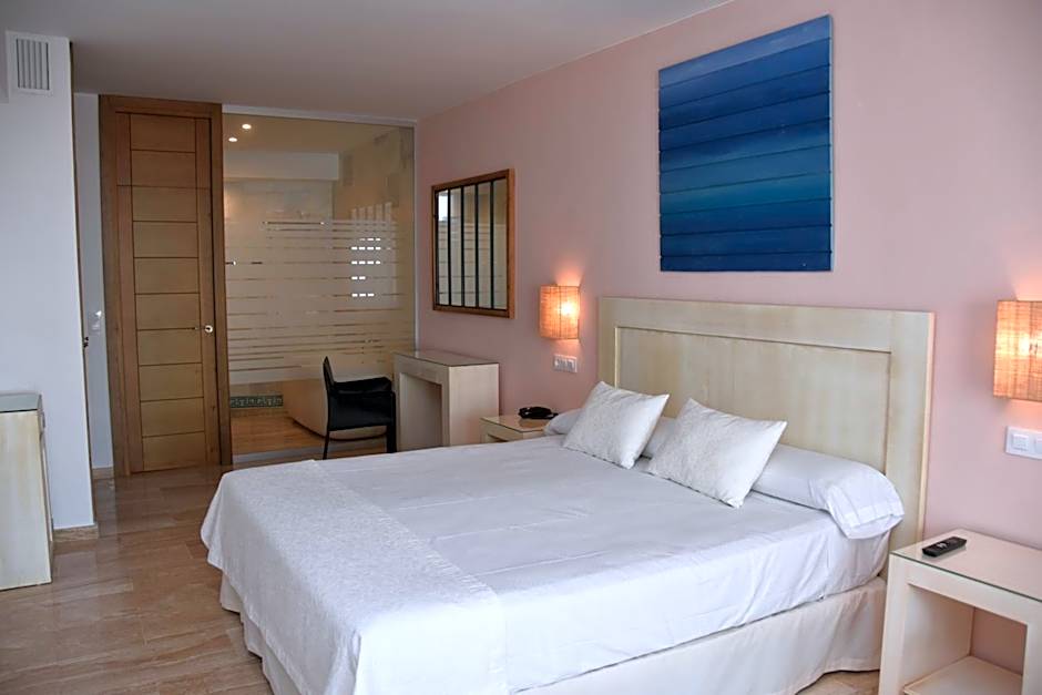 Hotel Doña Lola Zahara