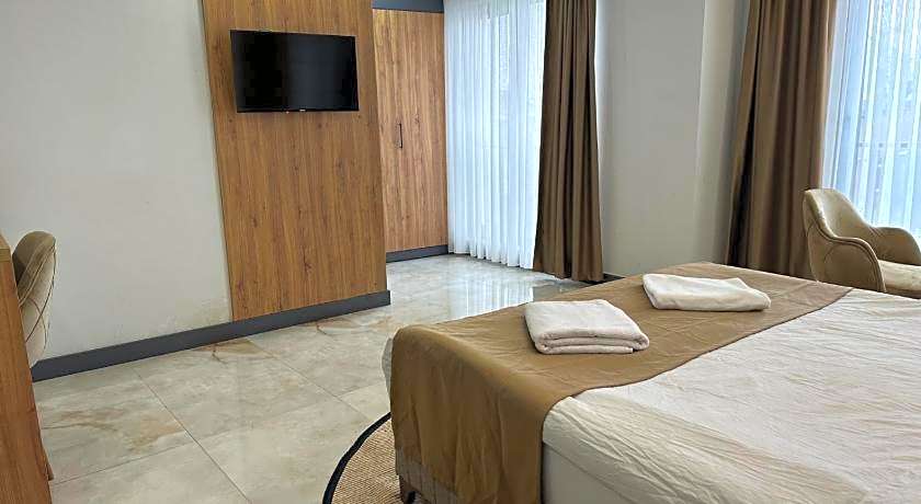 Pars Palas Hotel