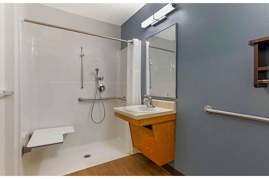 Studio 6 Extended Stay Fort Myers FL