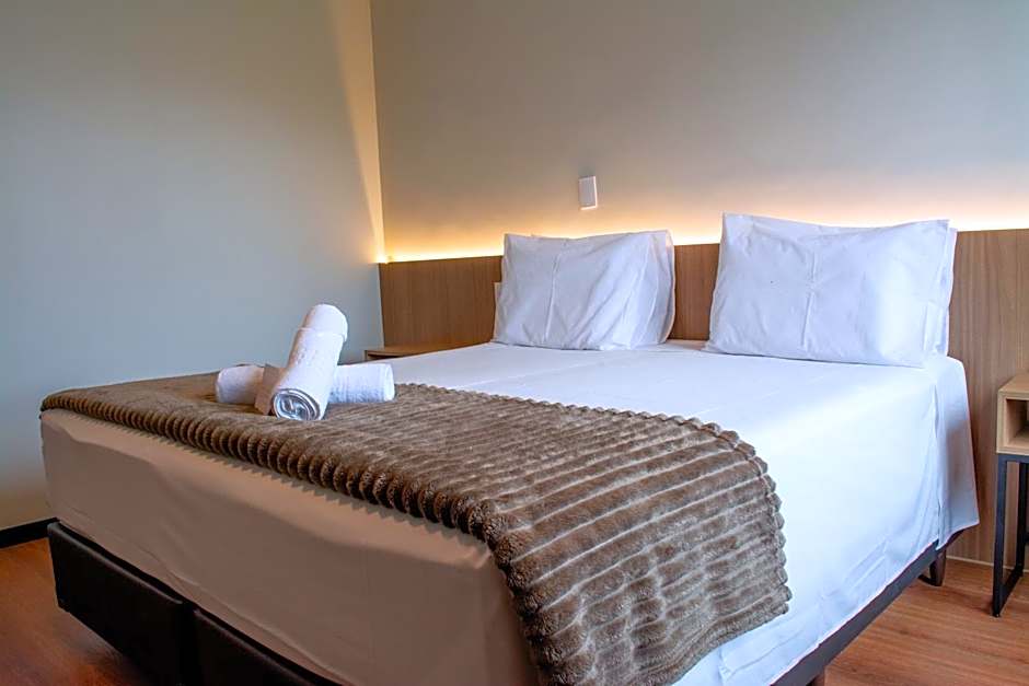 HOTEL ÉVORA By Rede Sagres