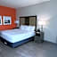La Quinta Inn & Suites by Wyndham Opelika / Auburn