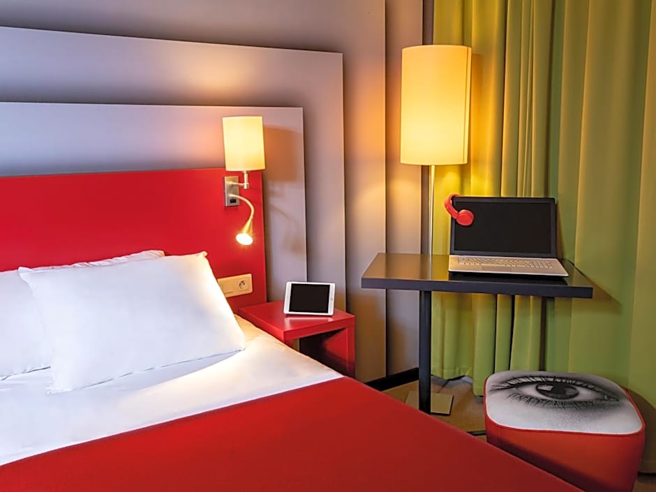 Ibis Styles Avignon Sud Hotel