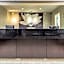 La Quinta Inn & Suites by Wyndham Oshkosh