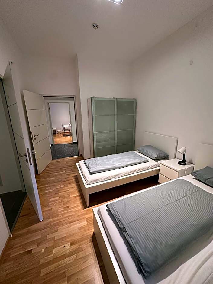 Al Nafurah Apartments