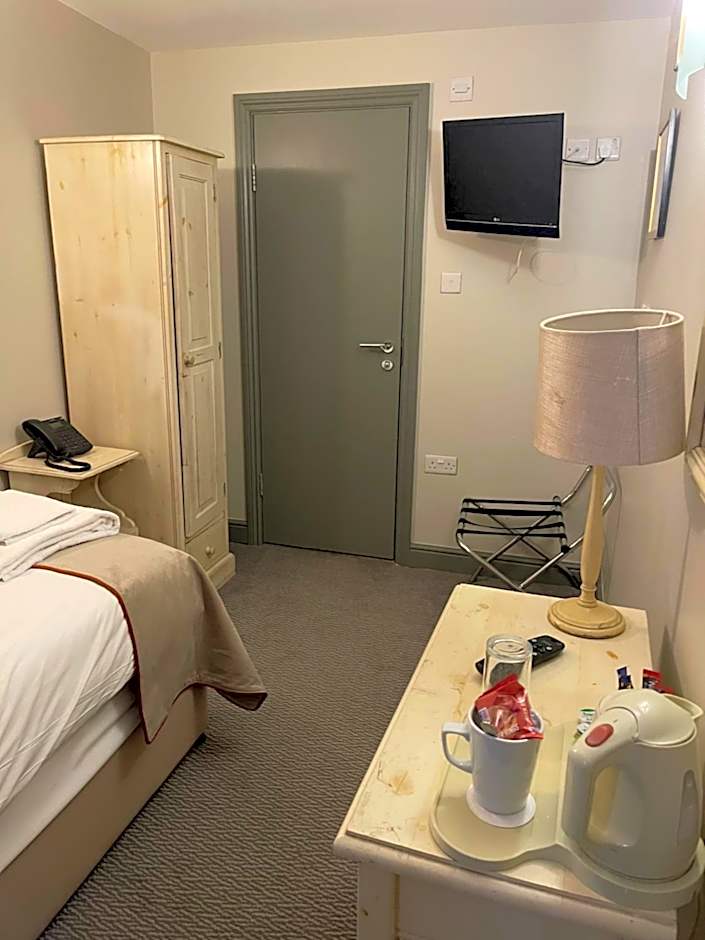 Old Mill Hotel & Lodge