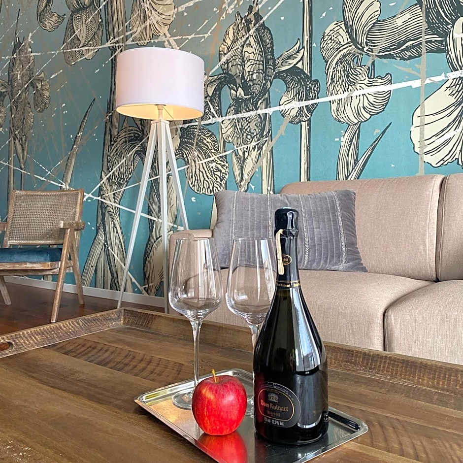 HR Hôtel-Restaurant & Spa Marin