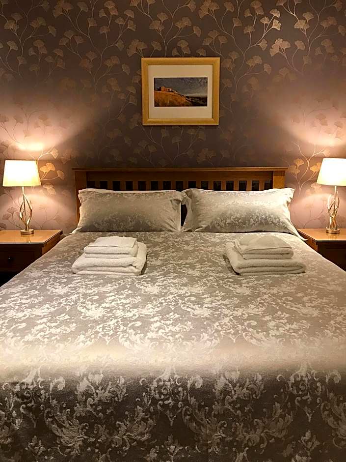 Photo 1 of 4 of 1 King Bed