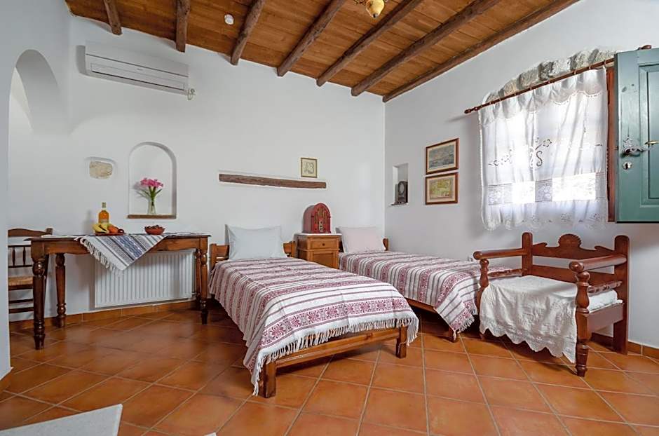 Naxos Filoxenia Hotel