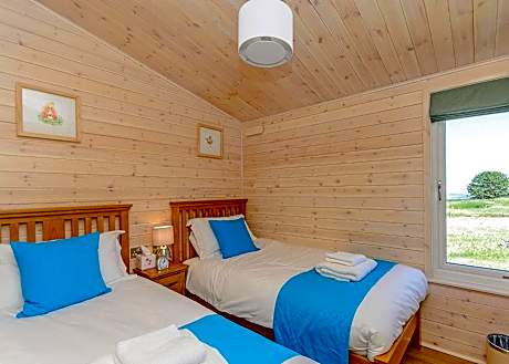 Hazelhurst Lodges