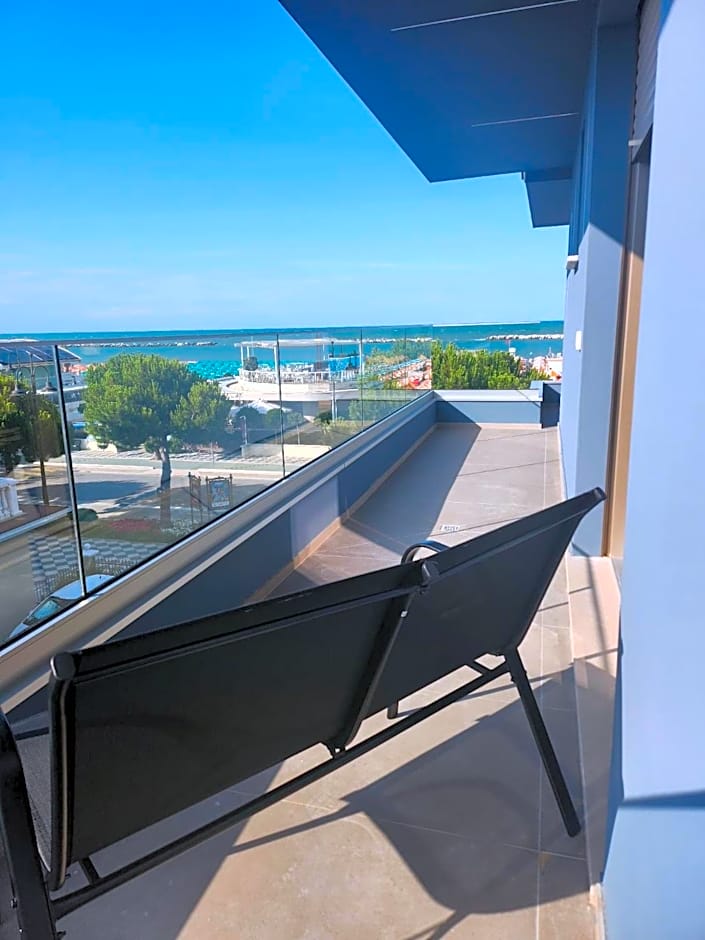 ELISABETTA Frontemare