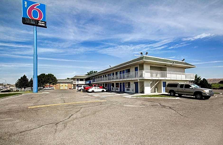 Motel 6 Wells
