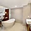 FOX Hotel Jimbaran Beach Bali