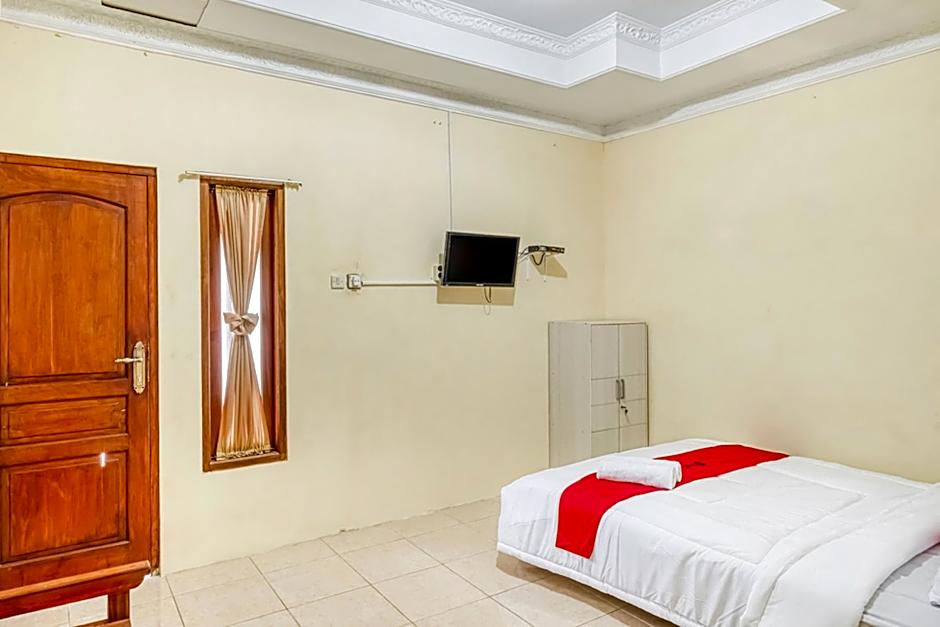 RedDoorz near Wisata Pantai Parangtritis