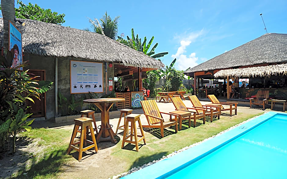 Mad Monkey Hostel Siargao