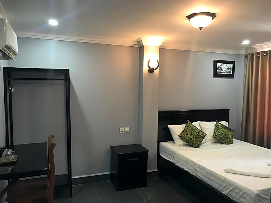 Maison Rivera Guest House