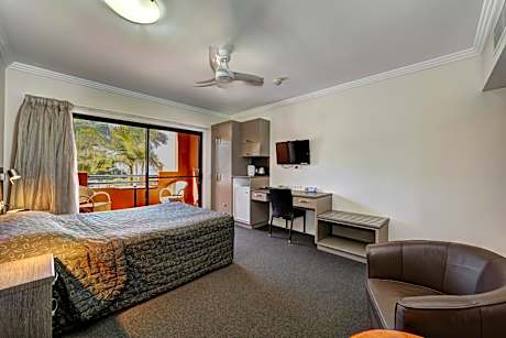 Queen Room with Ocean View