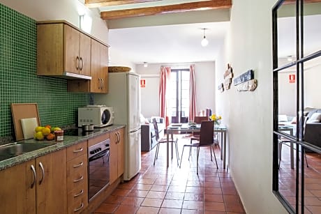 APARTMENT CAPACITY 5 PAX