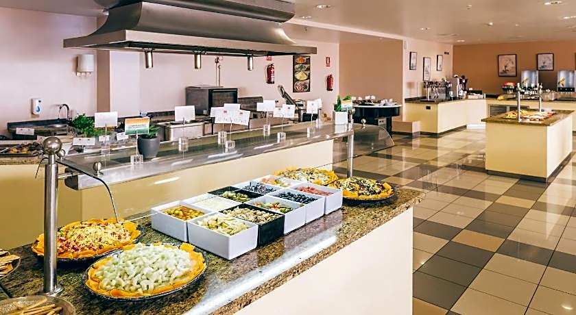 Grand Muthu Golf Plaza Hotel