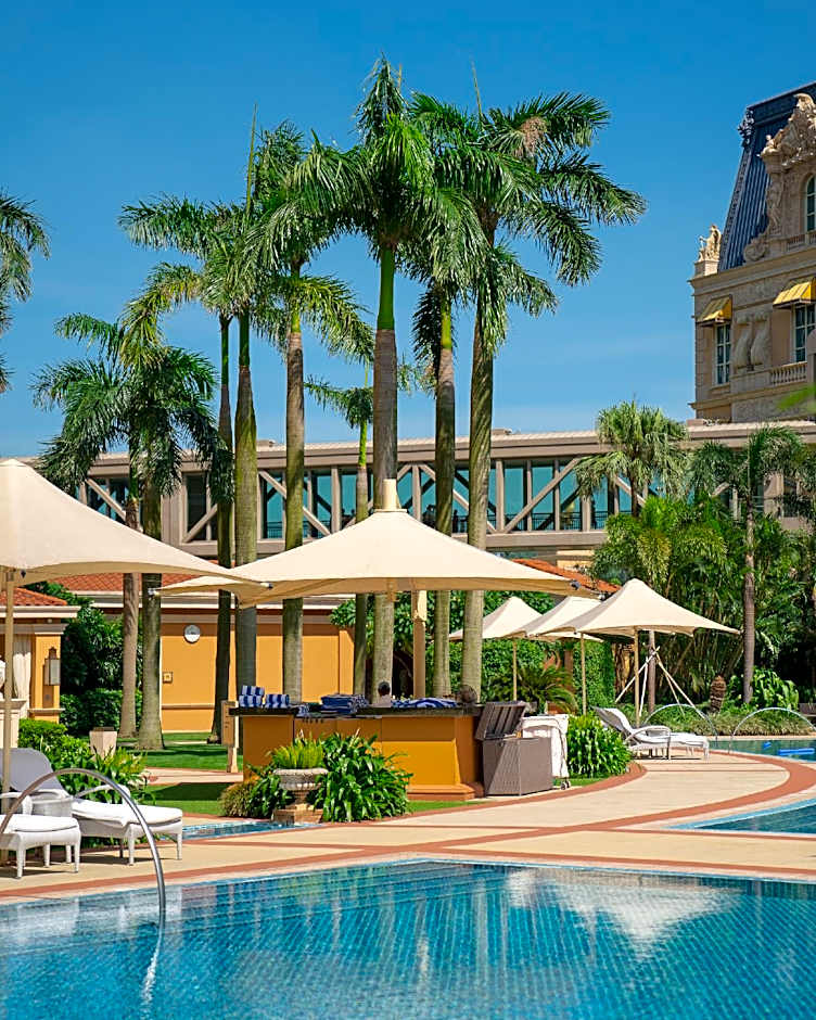 Four Seasons Hotel Macao