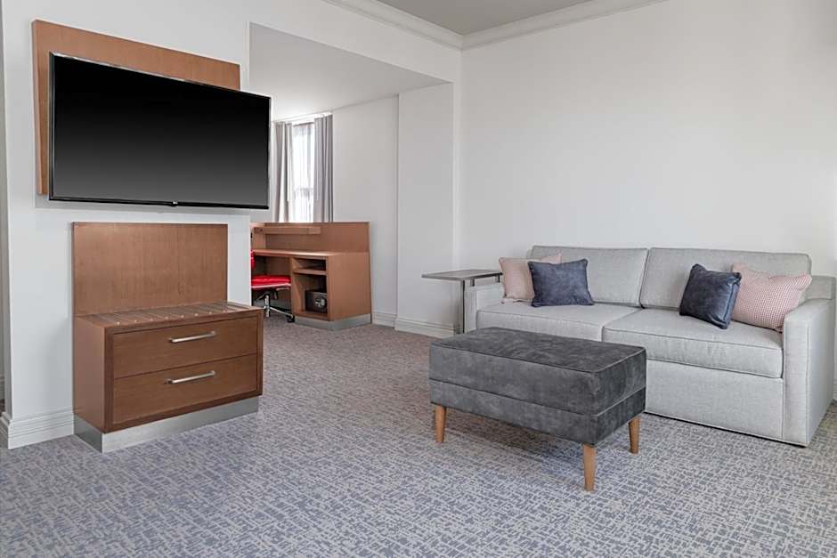 Courtyard by Marriott St. Louis Downtown/Convention Center