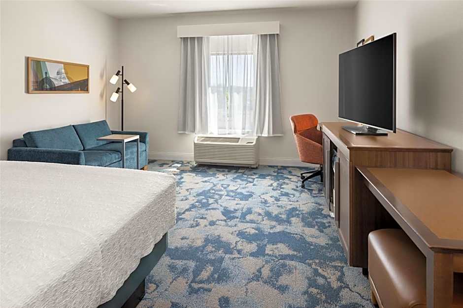 Hampton Inn By Hilton Minneapolis/Roseville, MN